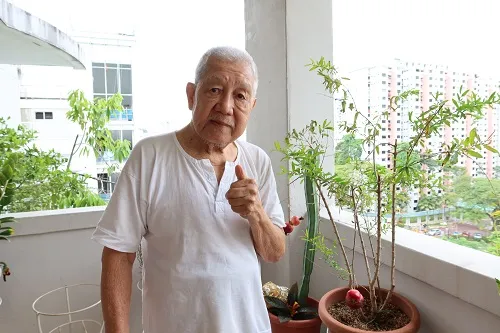 Ibrahim thumbs up